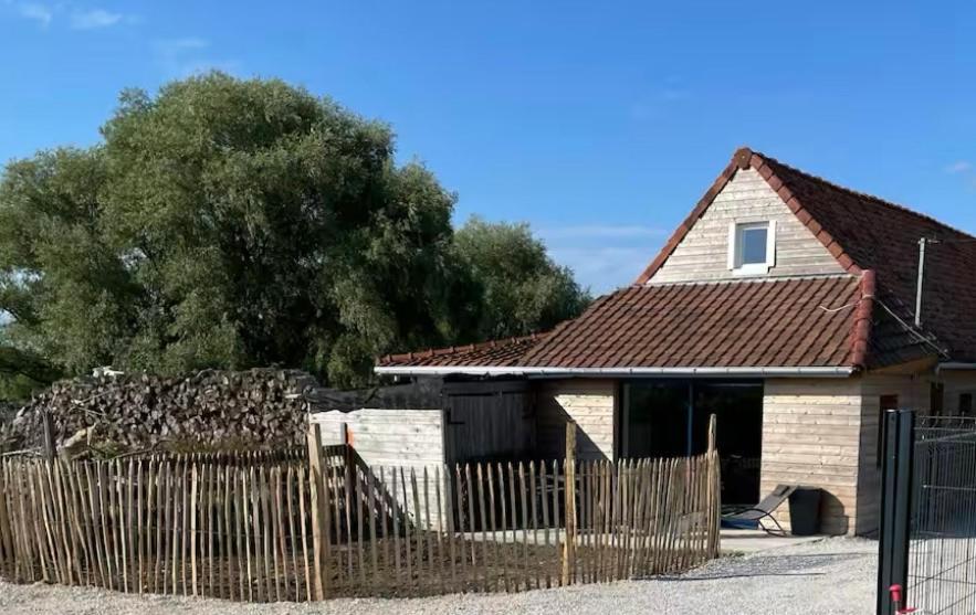 Gite Chez Line & Mon Bournonville Exterior photo